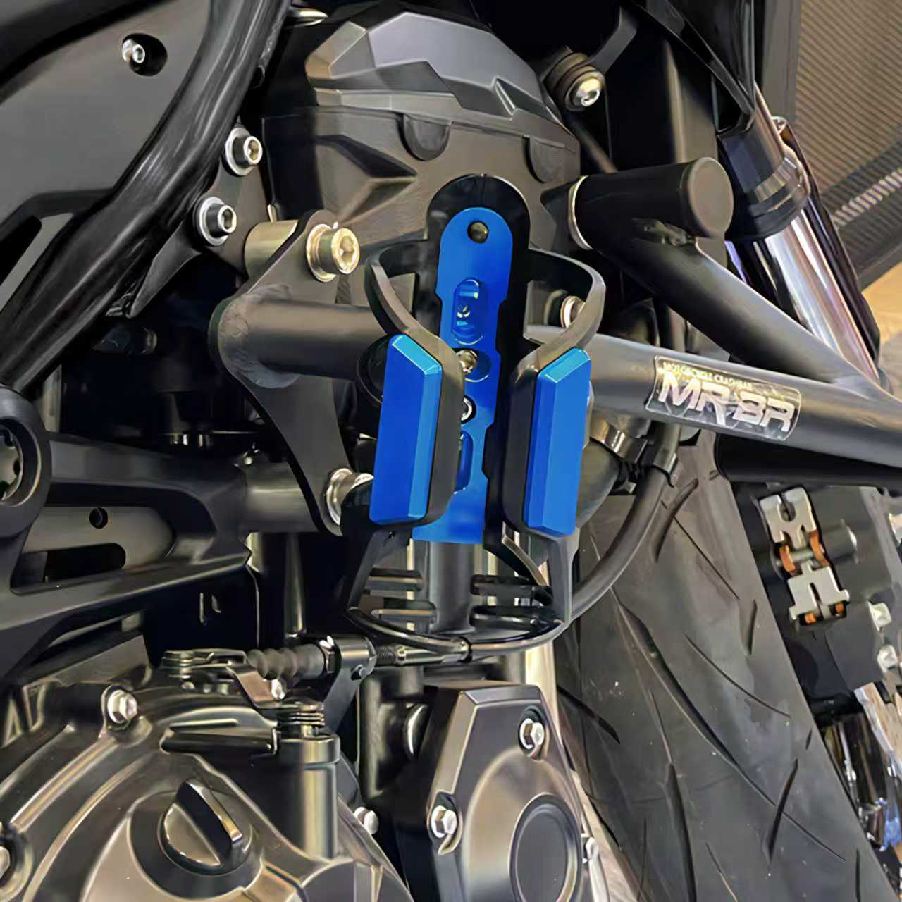 KYMCO XCITING 250 300 400 400i - Water Bottle Holder incelemesi ve fiyatı